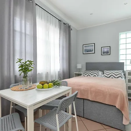 Functional & Cozy Close To The And Downtown By Renters Apartment
